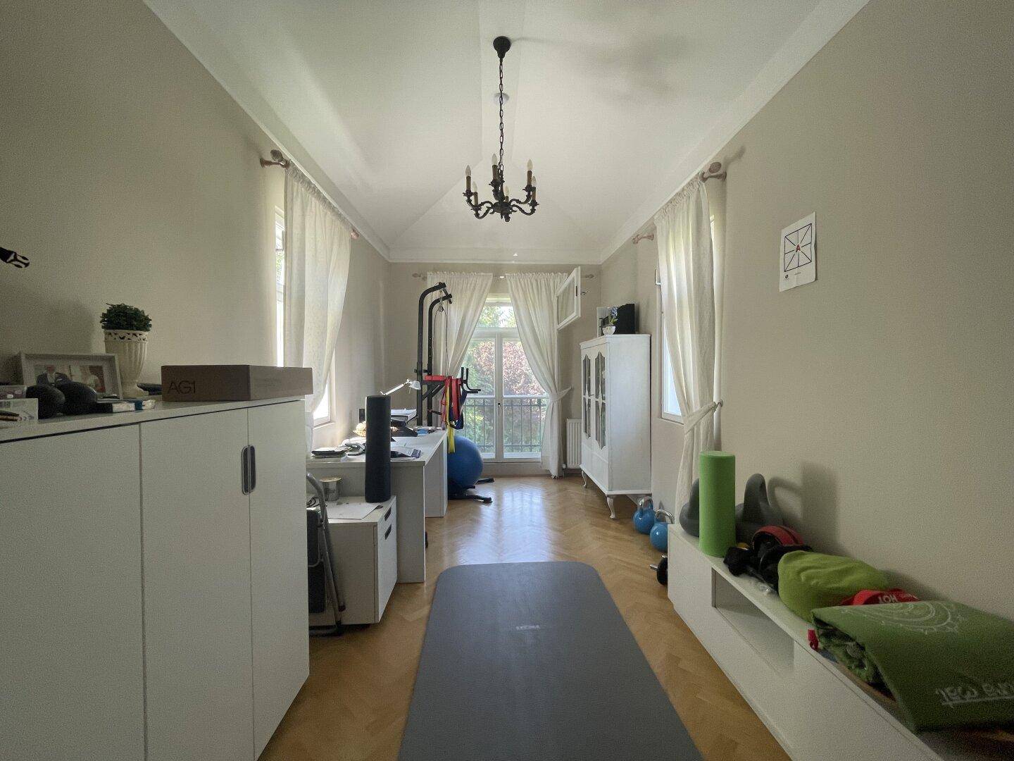 Arbeitszimmer OG