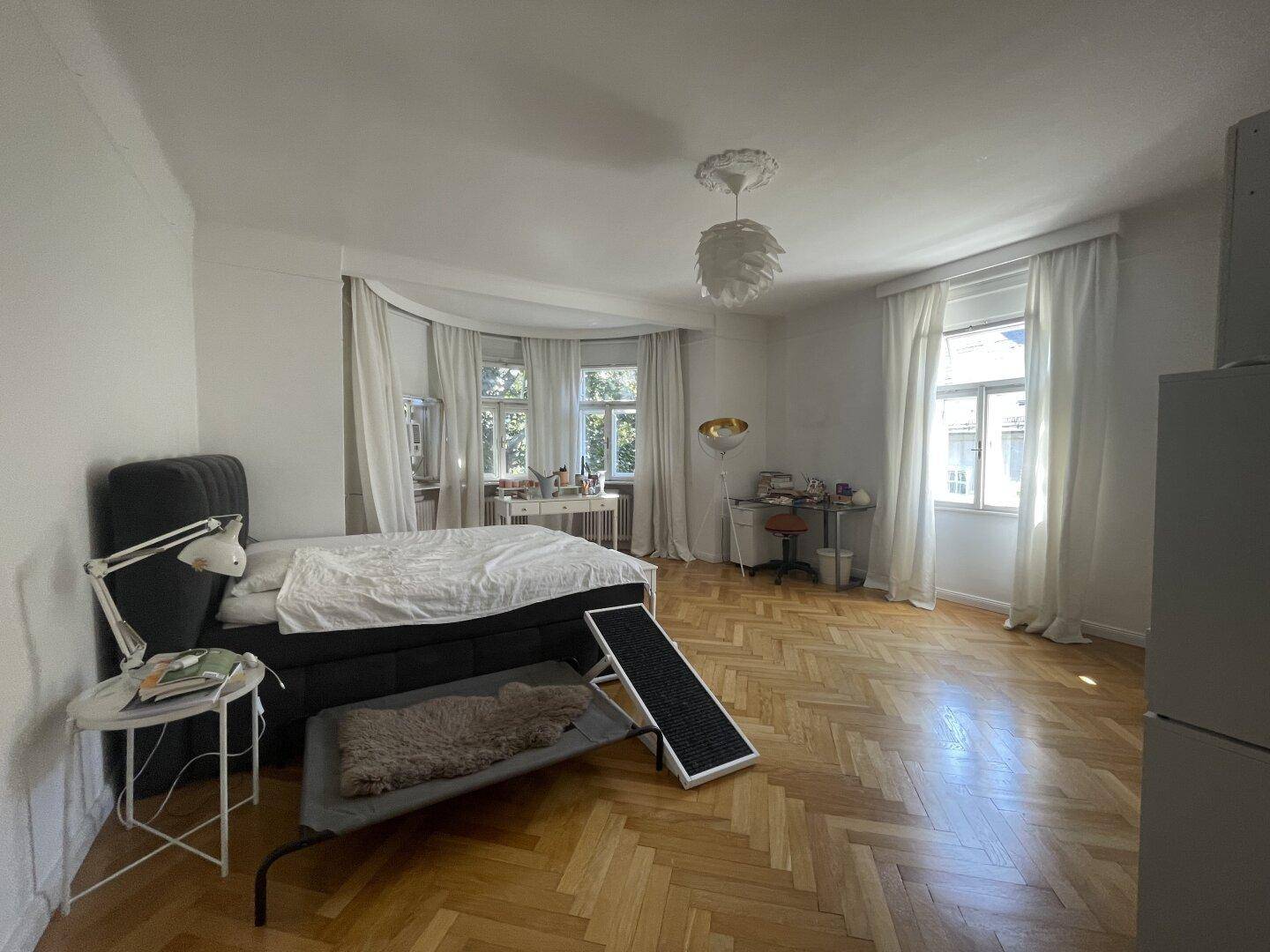 Schlafzimmer OG