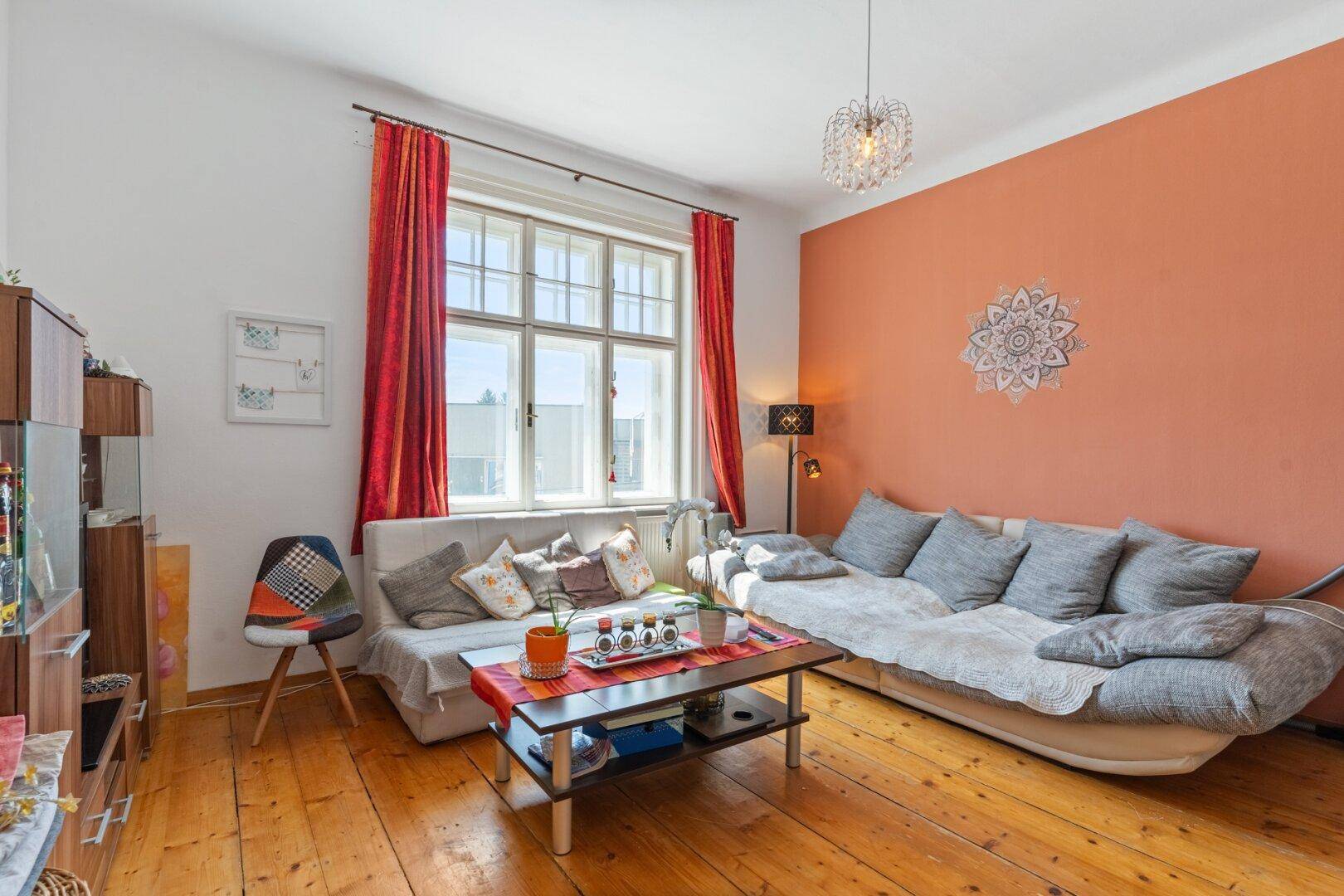 OG Wohnung 4 Wohnzimmer