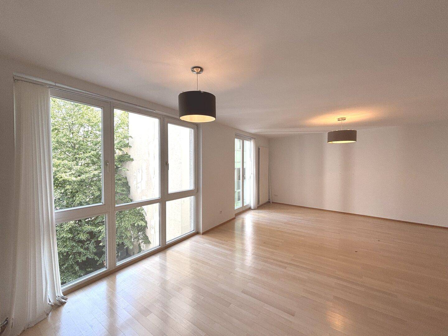 1040! Ruhig gelegene City-Wohnung mit Gemeinschaftsterrasse nahe Schwarzenbergplatz! - Mehr