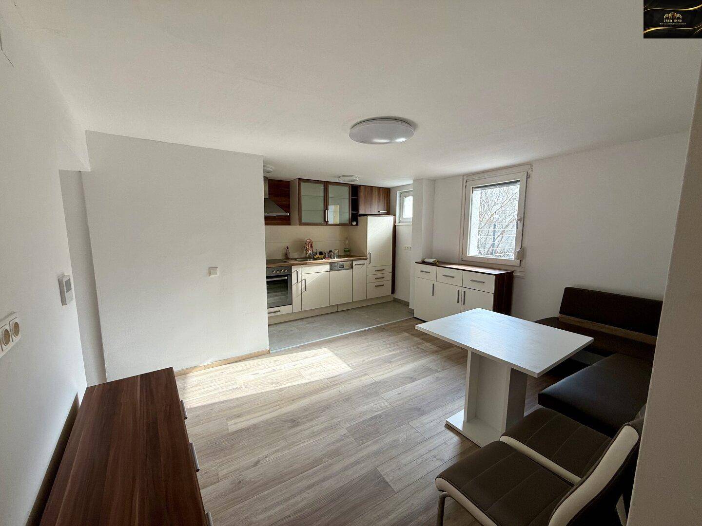 Modernisiertes 4-Zi.-Doppelhaushälfte in ruhiger Lage – mit Option auf Vergrößerung eines Zimmers und der Terrasse - Ansicht 3
