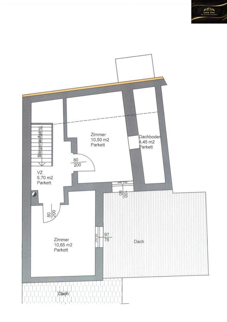 Grundriss des Obergeschosses mit zwei Zimmern, Dachbodenbereich und Treppenaufgang.