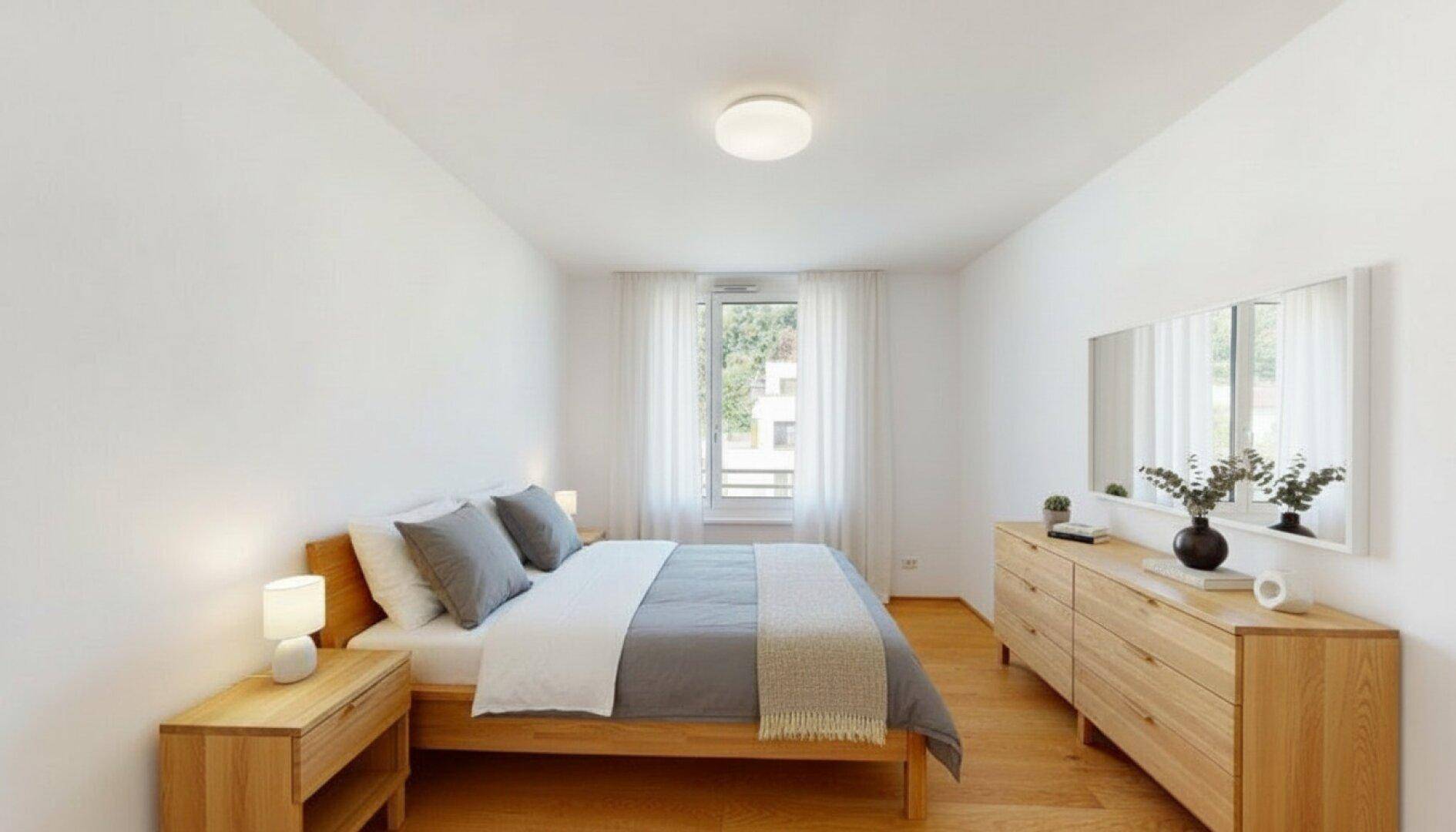 Virtuell inszeniertes Schlafzimmer mit modernem Holzbett, Kommode und viel natürlichem Licht.