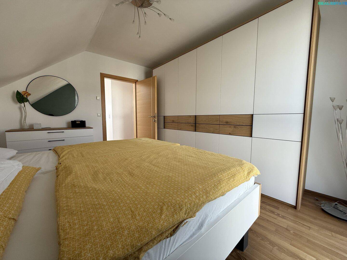 Schlafzimmer 3