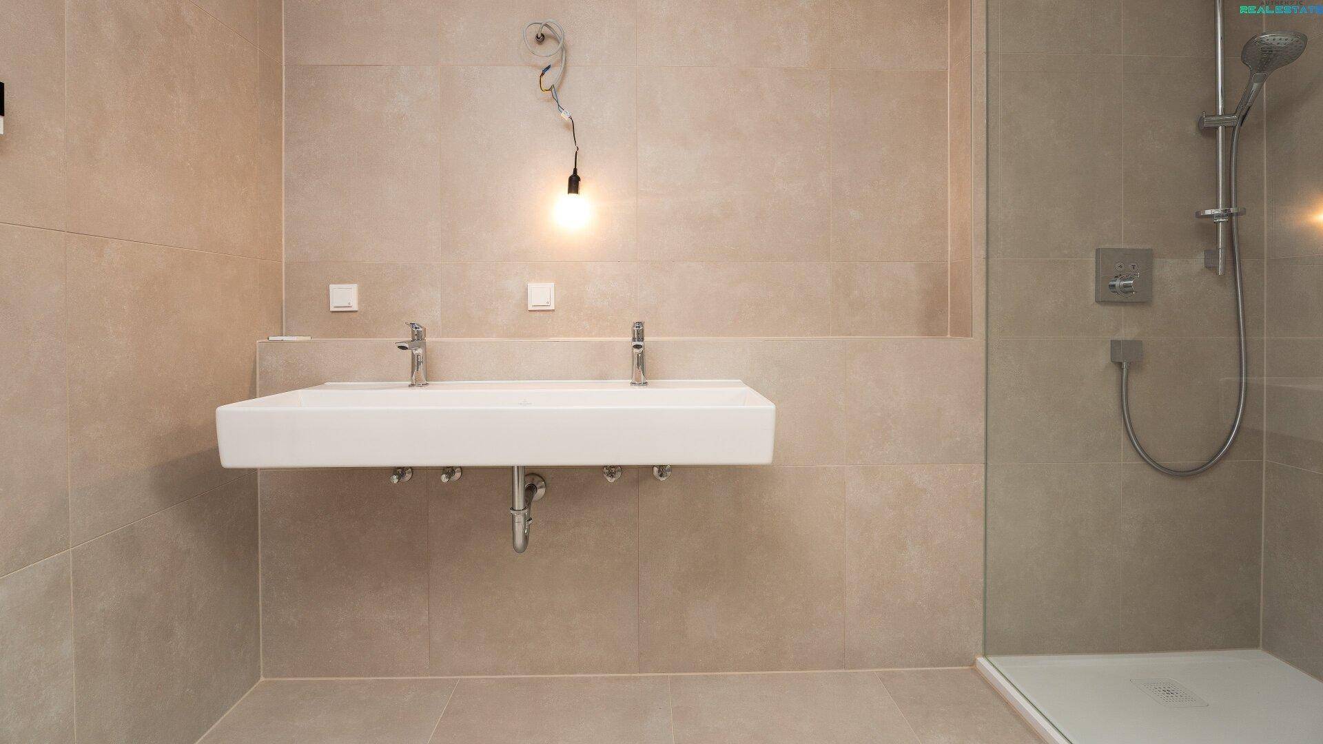 Badezimmer OG