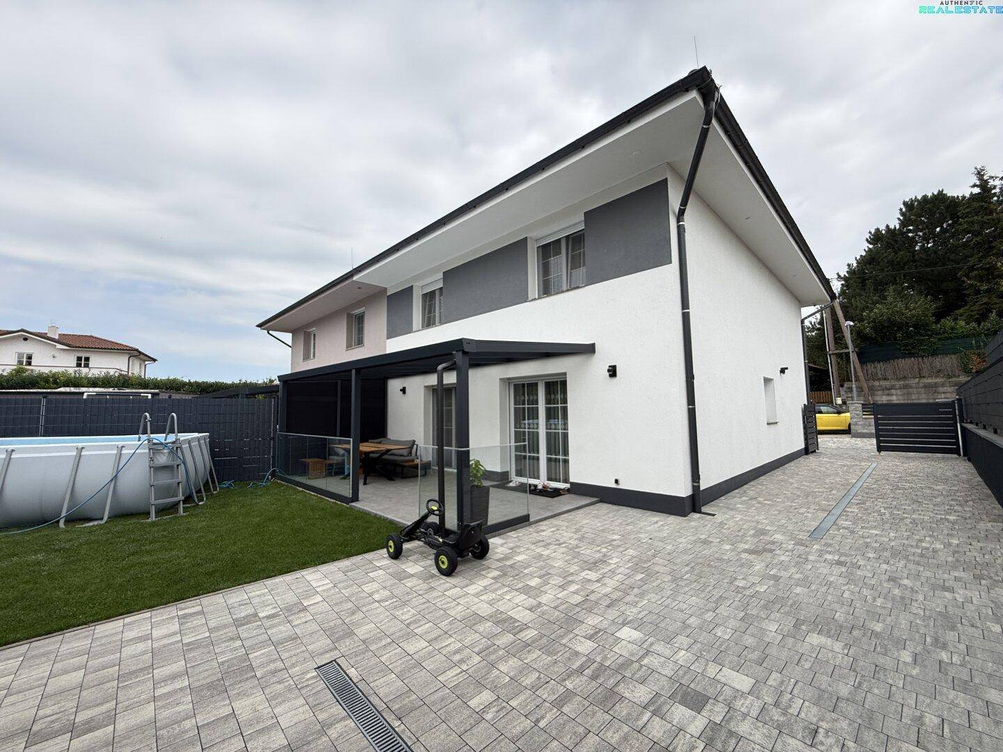 Haus Hinten