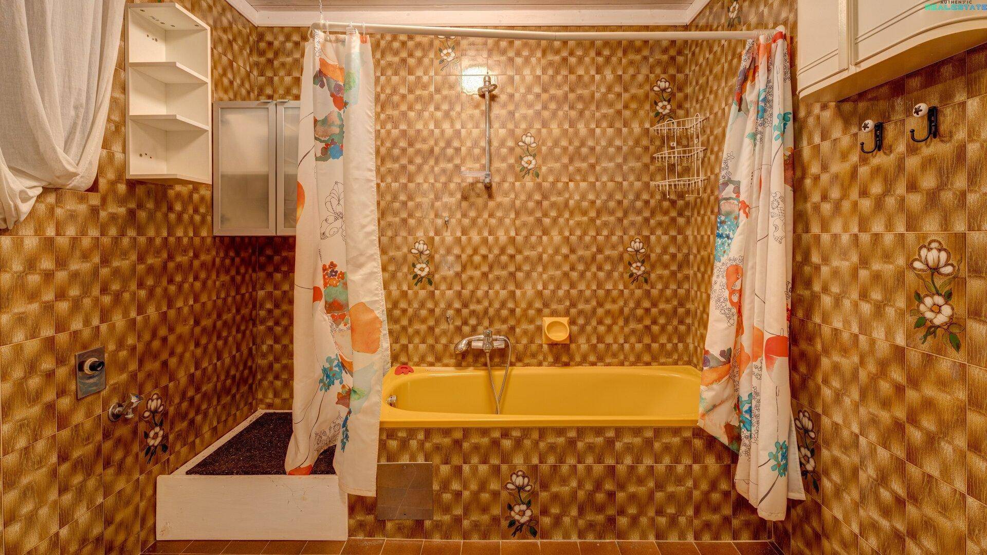 Badezimmer EG 2