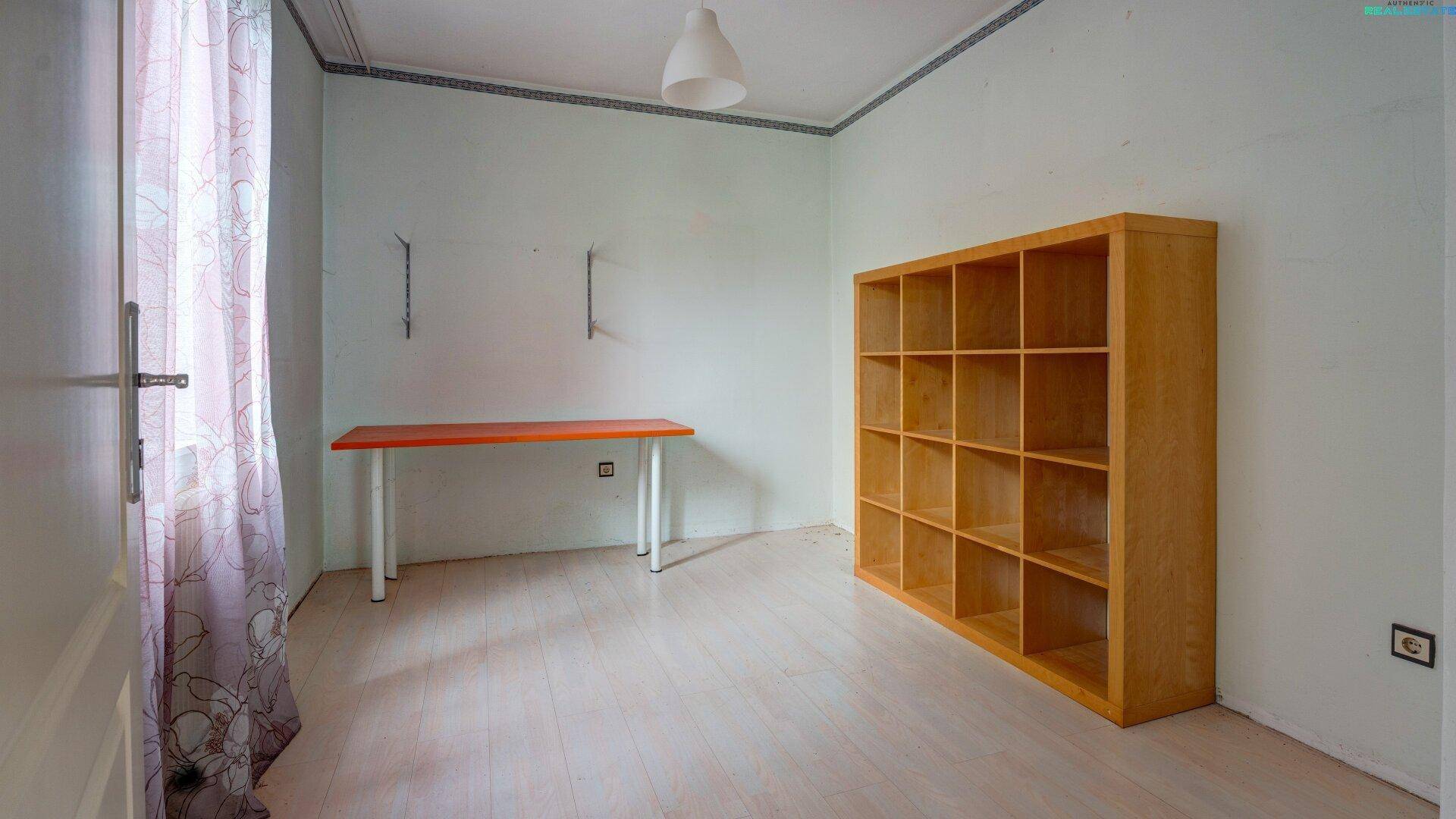Kinderzimmer 2 EG