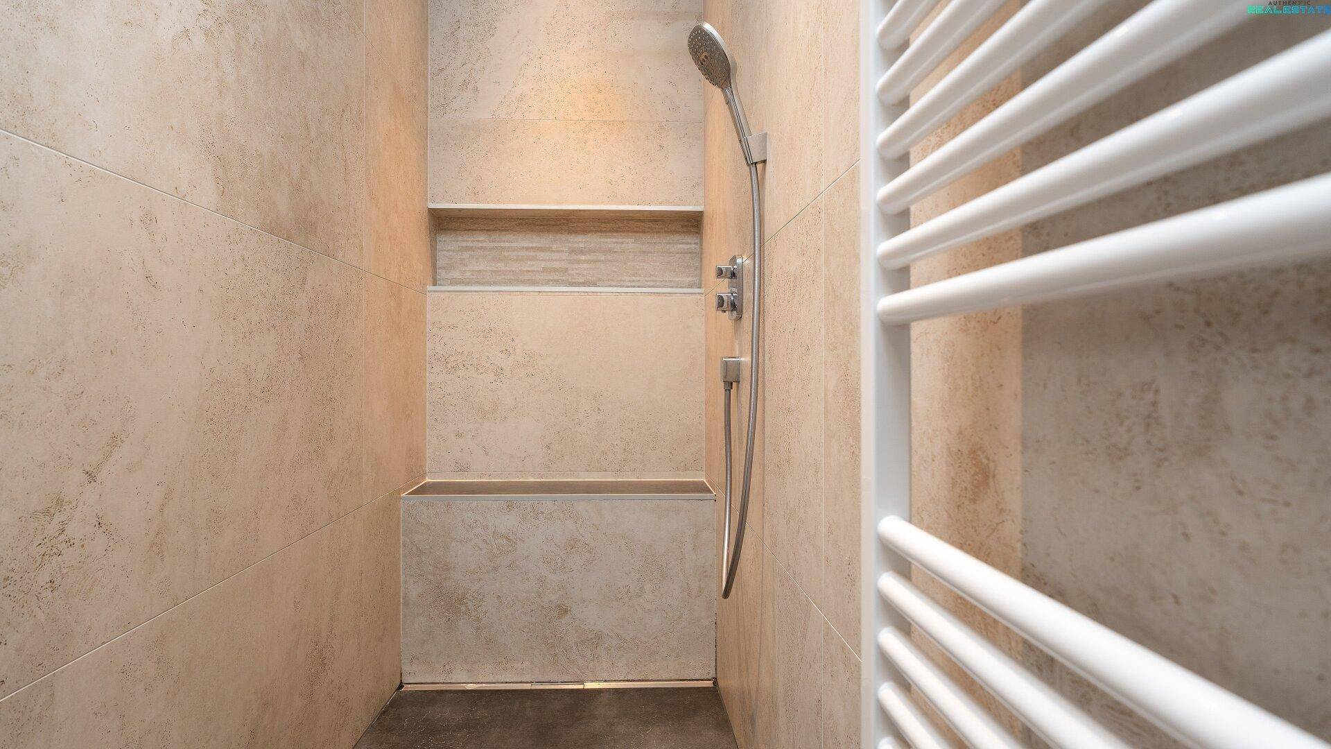 Dusche