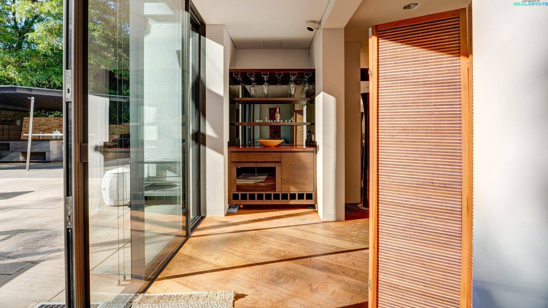 Minibar