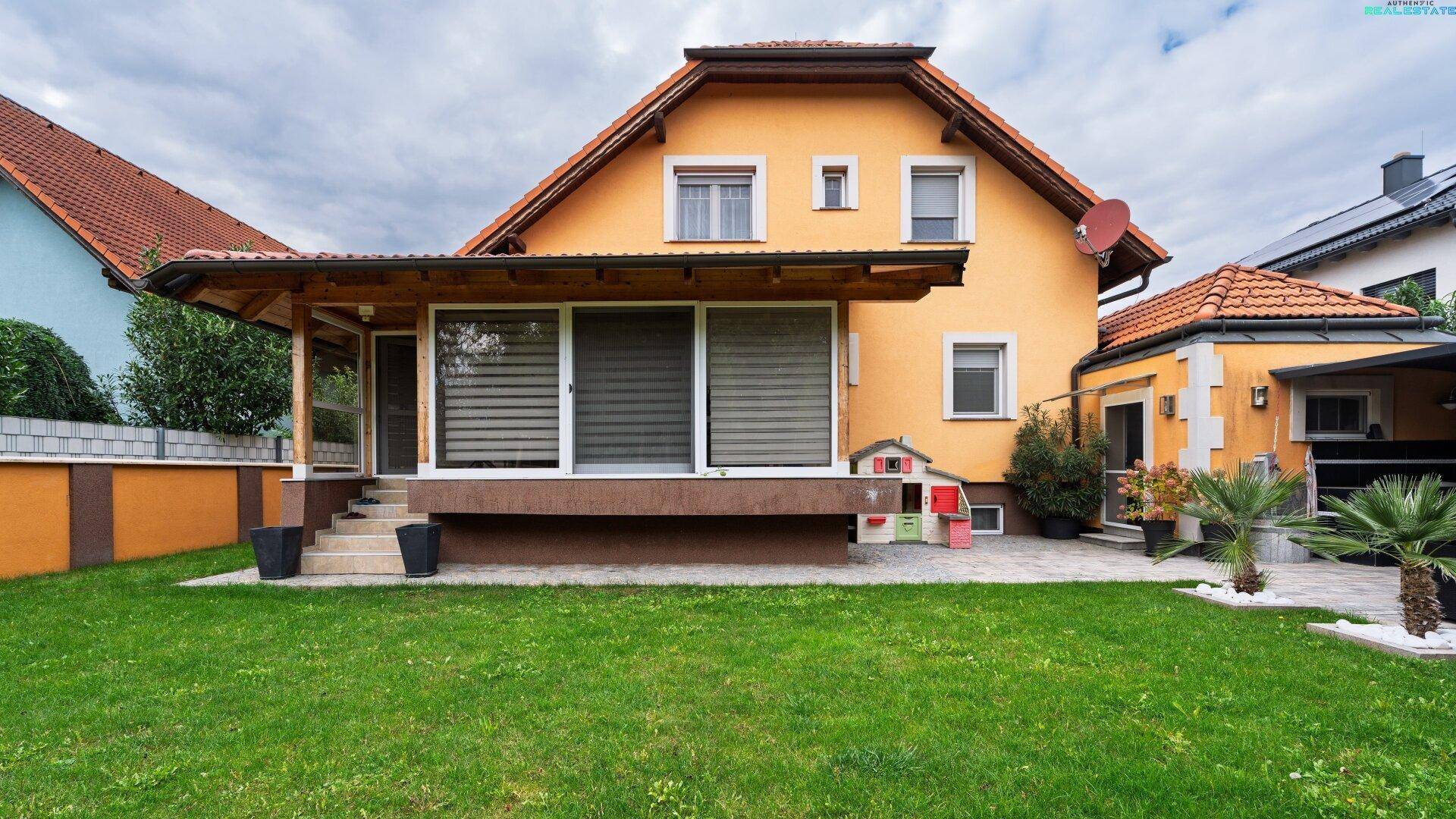 Haus Hinten