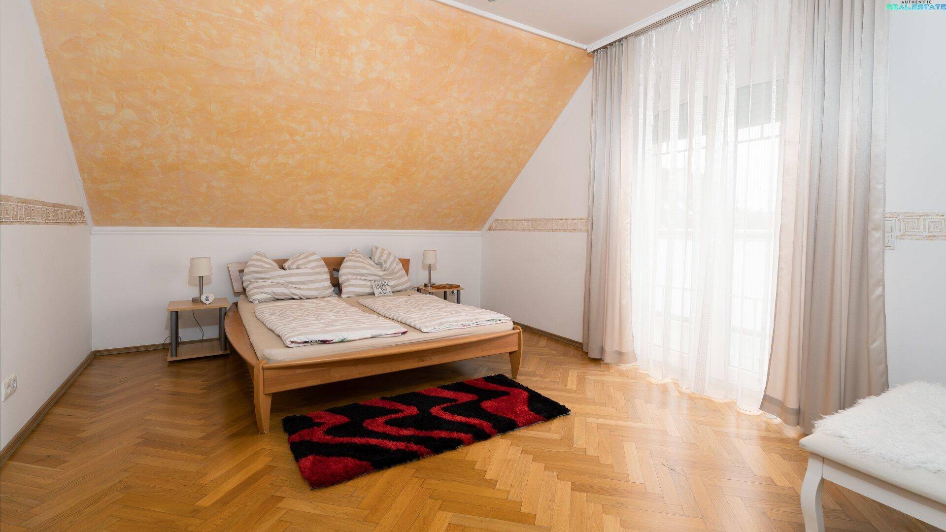 Schlafzimmer 2