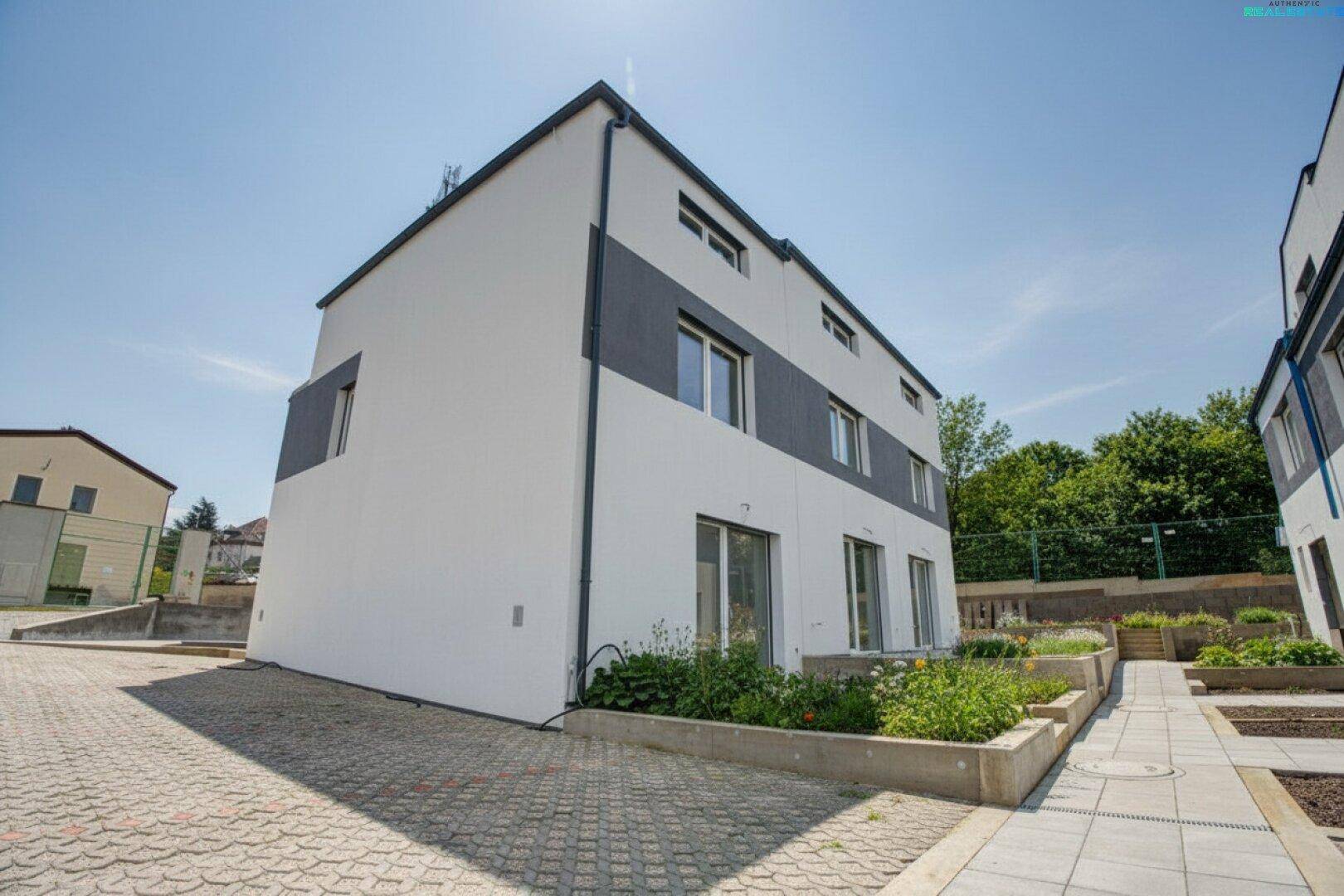 Erstbezug! Stilvolle Reihenhäuser mit Terrasse, Garten und Zwei-Stellplätze - Ansicht 6