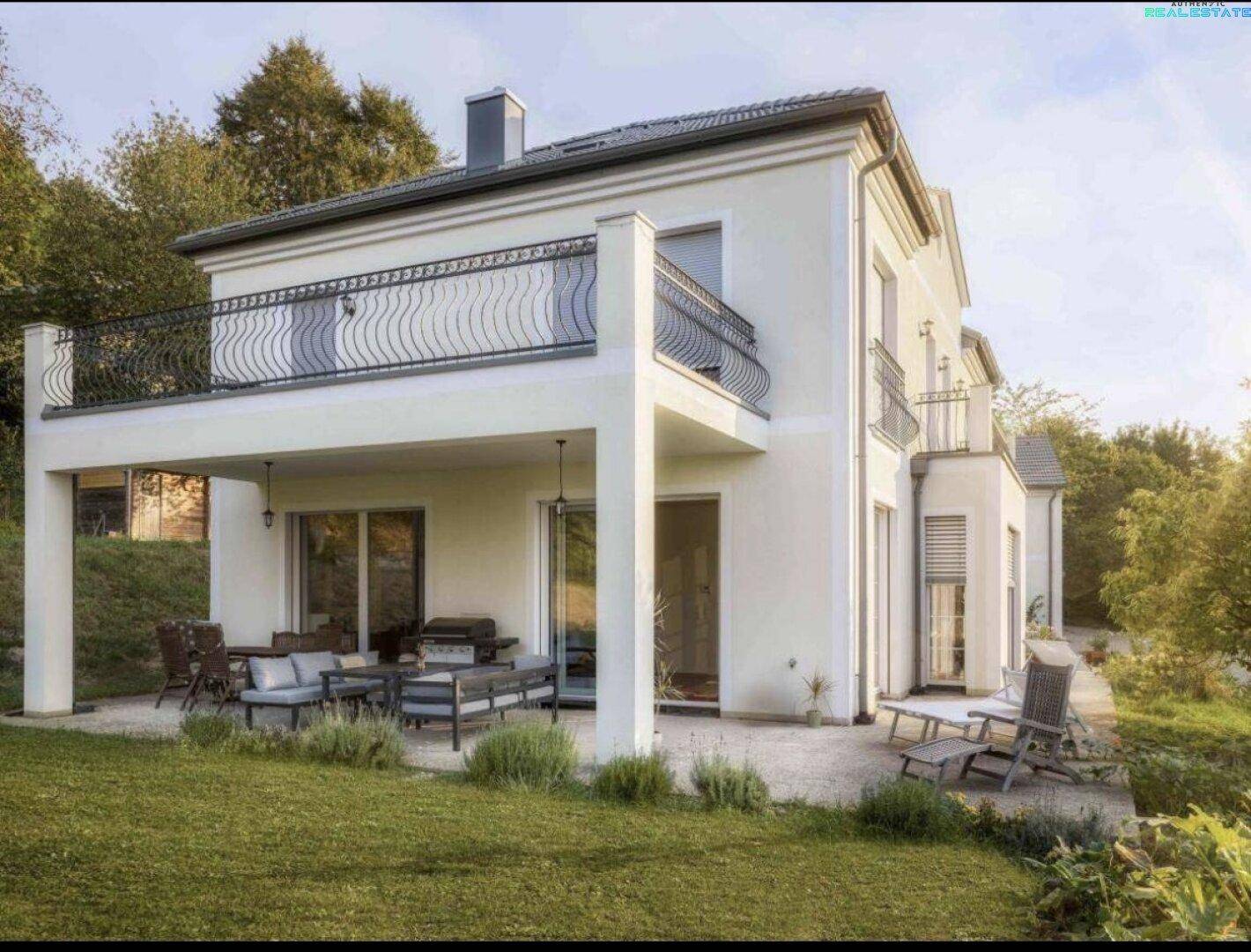 Moderne Villa in Neulengbach: 280m², 6 Zimmer, Garten, Terrassen, Garage, neuwertig! - Ansicht 3