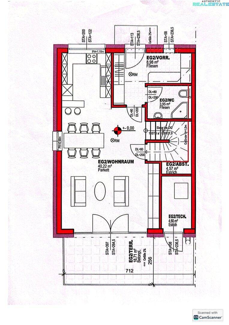 Grundriss des Erdgeschosses mit offenem Wohnbereich, Küche und Zugang zur Terrasse.
