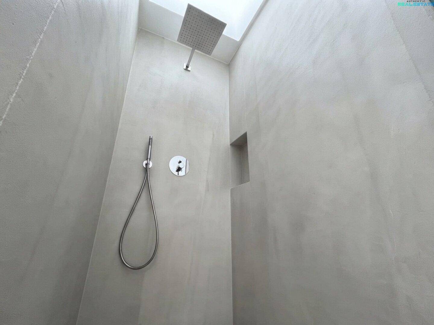 Dusche