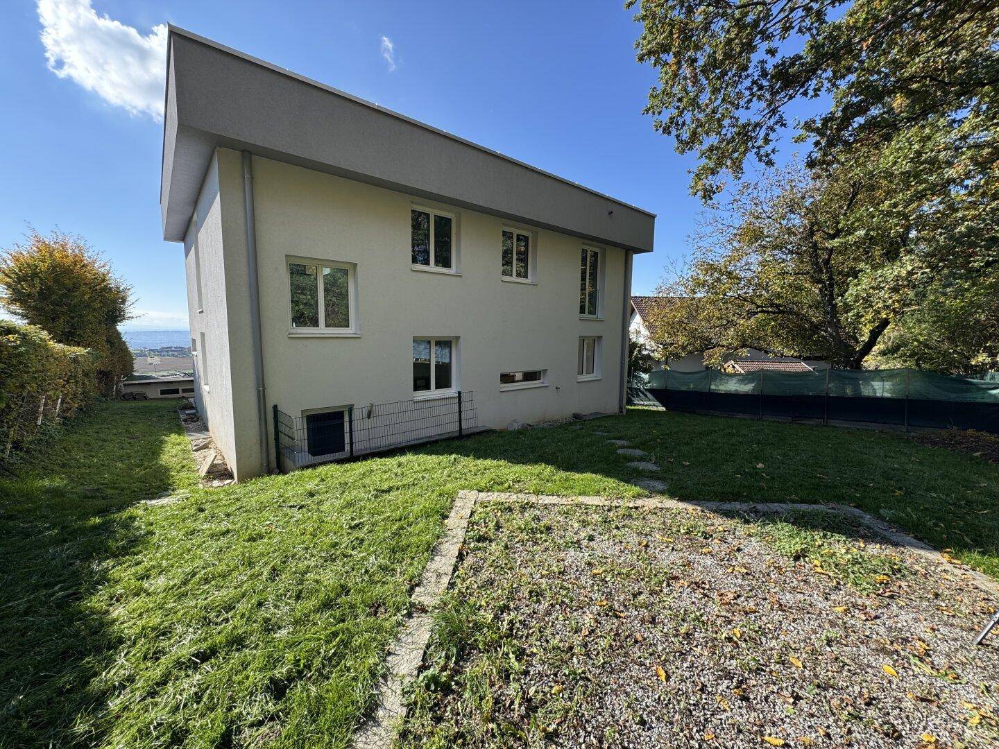 Garten Rückseite