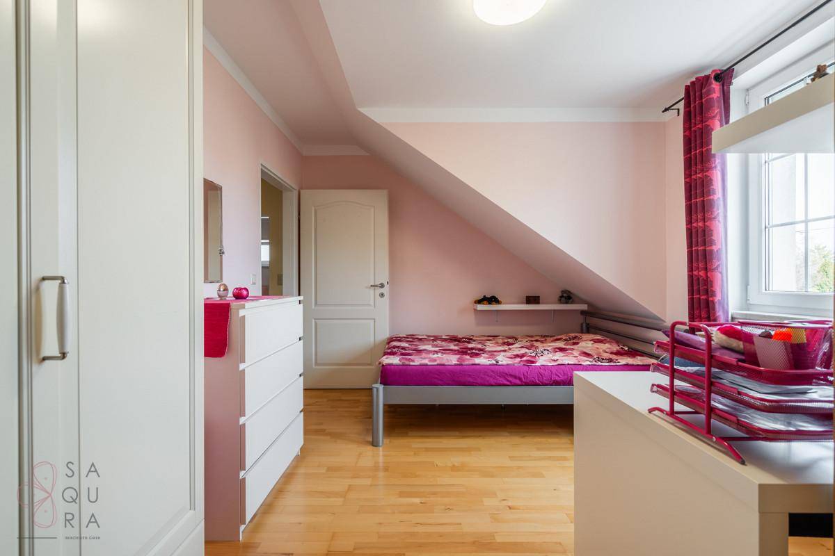 A0209302-HDR