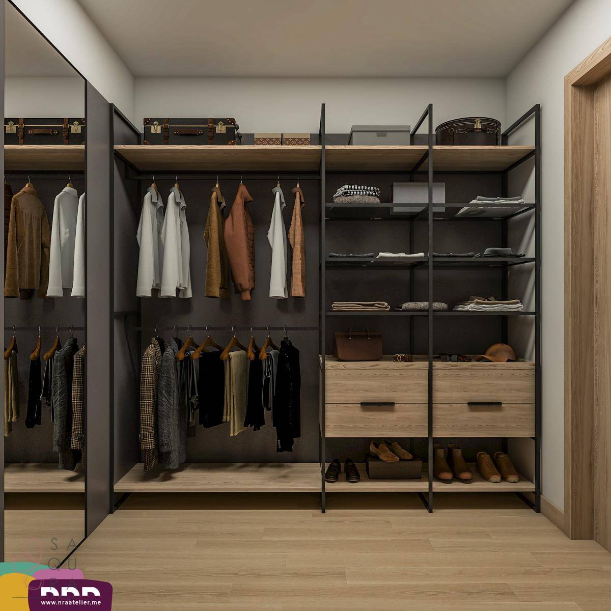 Geräumiger begehbarer Kleiderschrank mit offenen Regalen, Schubladen und viel Stauraum.
