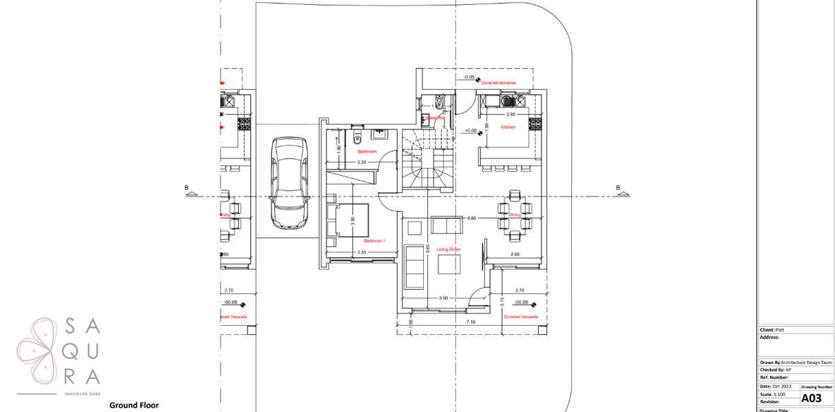 Grundriss des Erdgeschosses mit offenem Wohnbereich, Küche, einem Schlafzimmer und Terrasse.