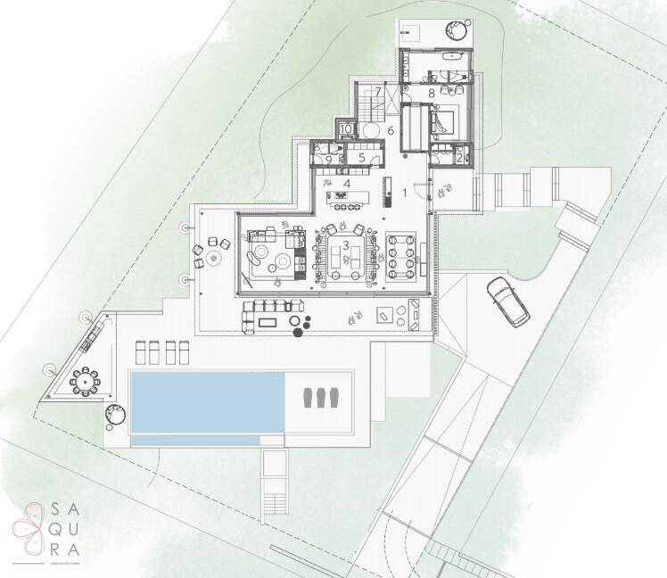 Grundriss der Hauptebene mit offenem Wohnbereich, Küche und großem Pool.