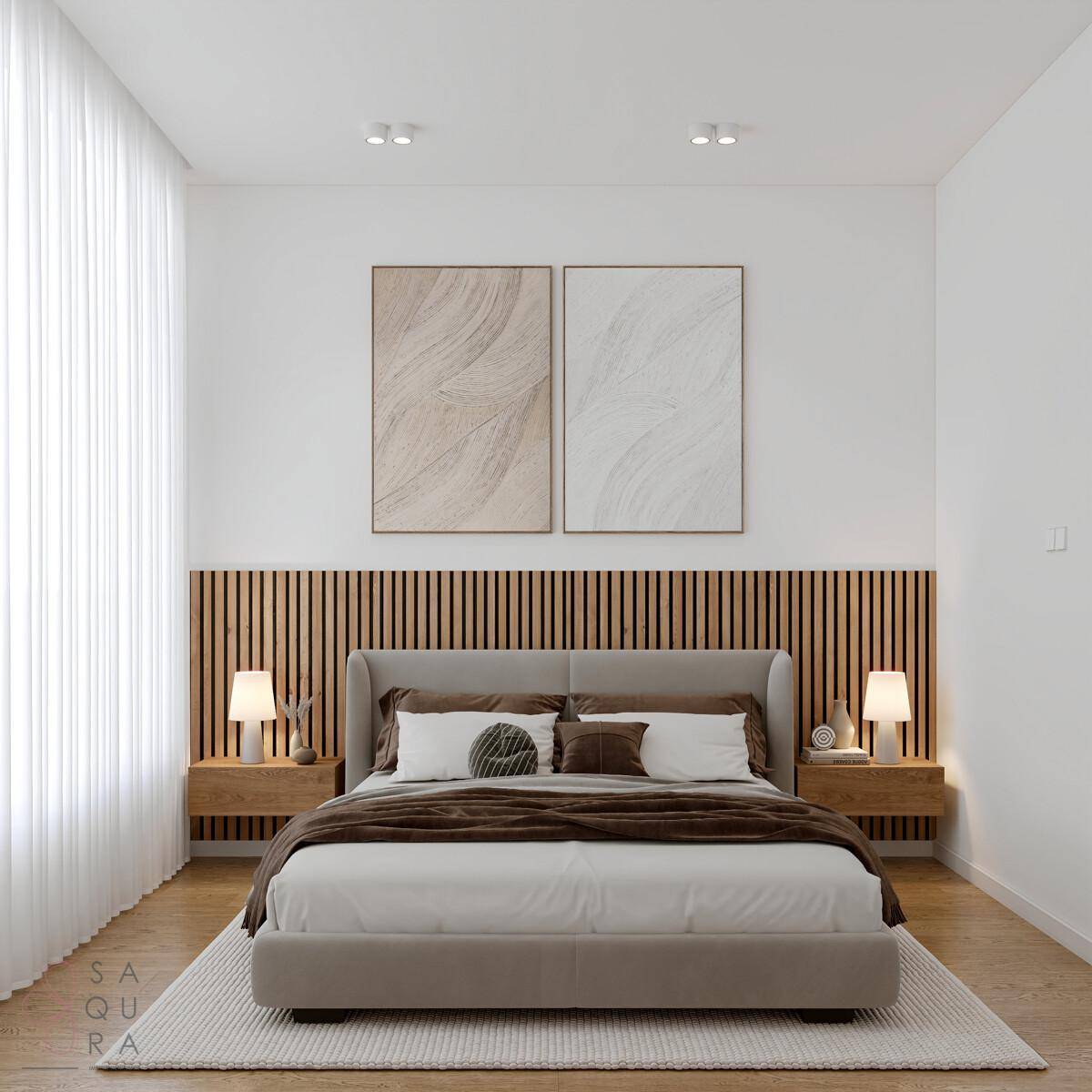Helles Schlafzimmer mit Doppelbett, Holzkopfteil und schlichten Nachttischen.