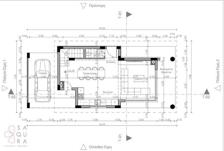 Grundriss des Erdgeschosses mit Wohnbereich, Küche, Esszimmer und Carport.