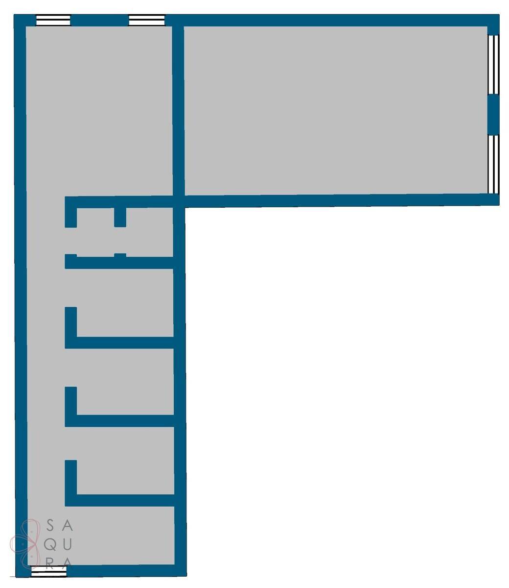 Grundriss eines L-förmigen Raumes mit mehreren Fenstern.