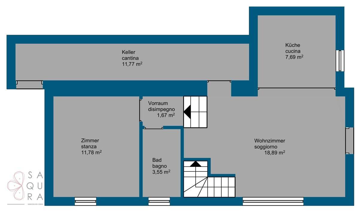 Grundriss des Erdgeschosses mit Wohnzimmer, Küche, Zimmer, Bad und Keller.