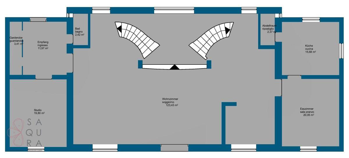 Grundriss des Erdgeschosses mit Wohnzimmer, Esszimmer, Küche und weiteren Räumen.