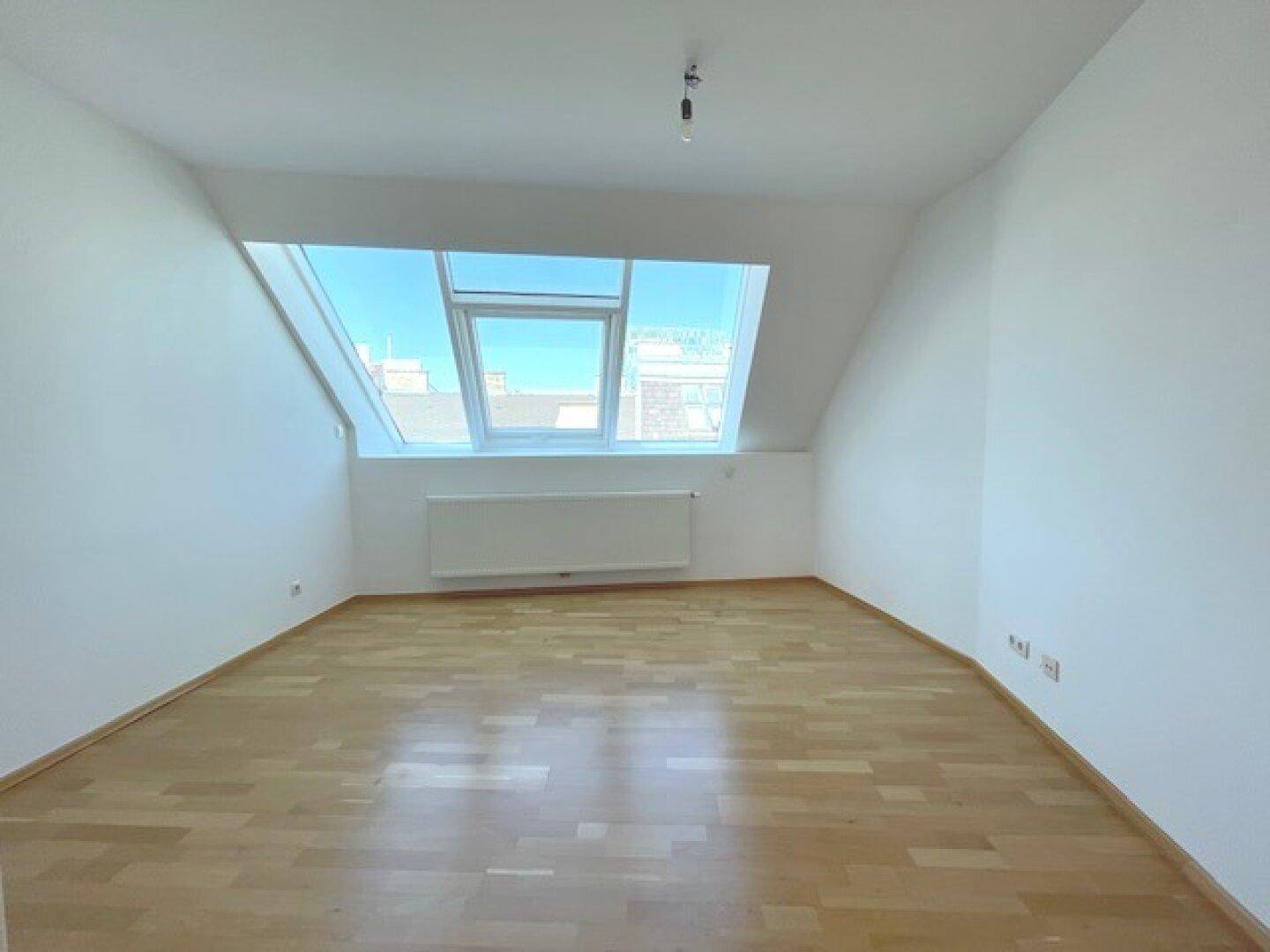 1030! Tolle 3-Zimmer DG-Wohnung mit sonniger Terrasse! Klimatisiert! - Ansicht 5