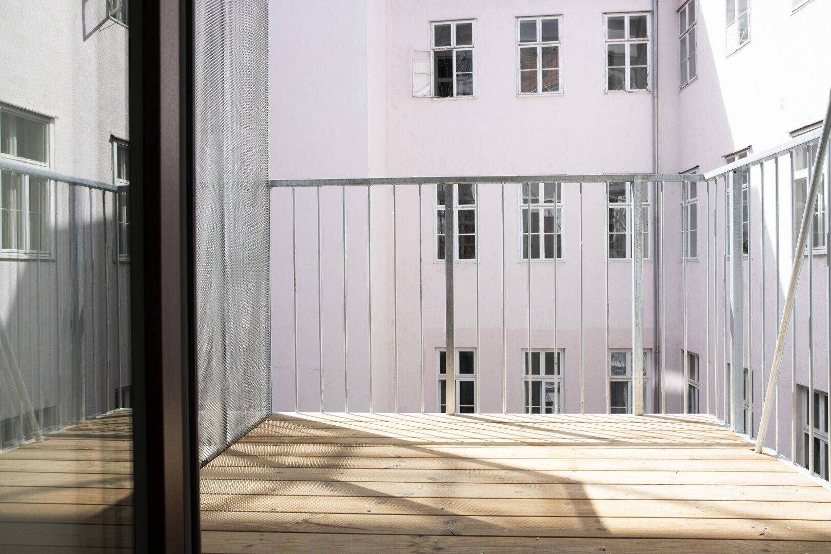 Hell. Großzügig. Charmant – Frisch sanierte 3-Zimmer-Wohnung mit Balkon - Ansicht 4