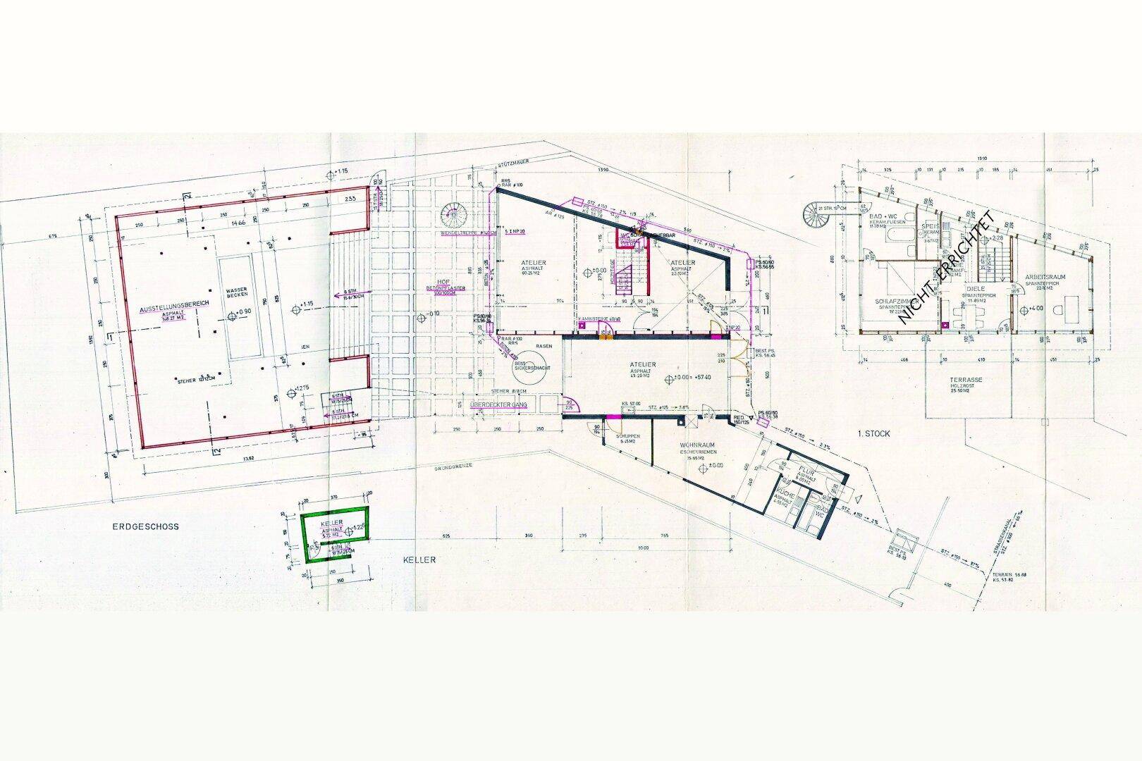 Detaillierter Grundriss des Erdgeschosses und des Kellers mit verschiedenen Räumen.