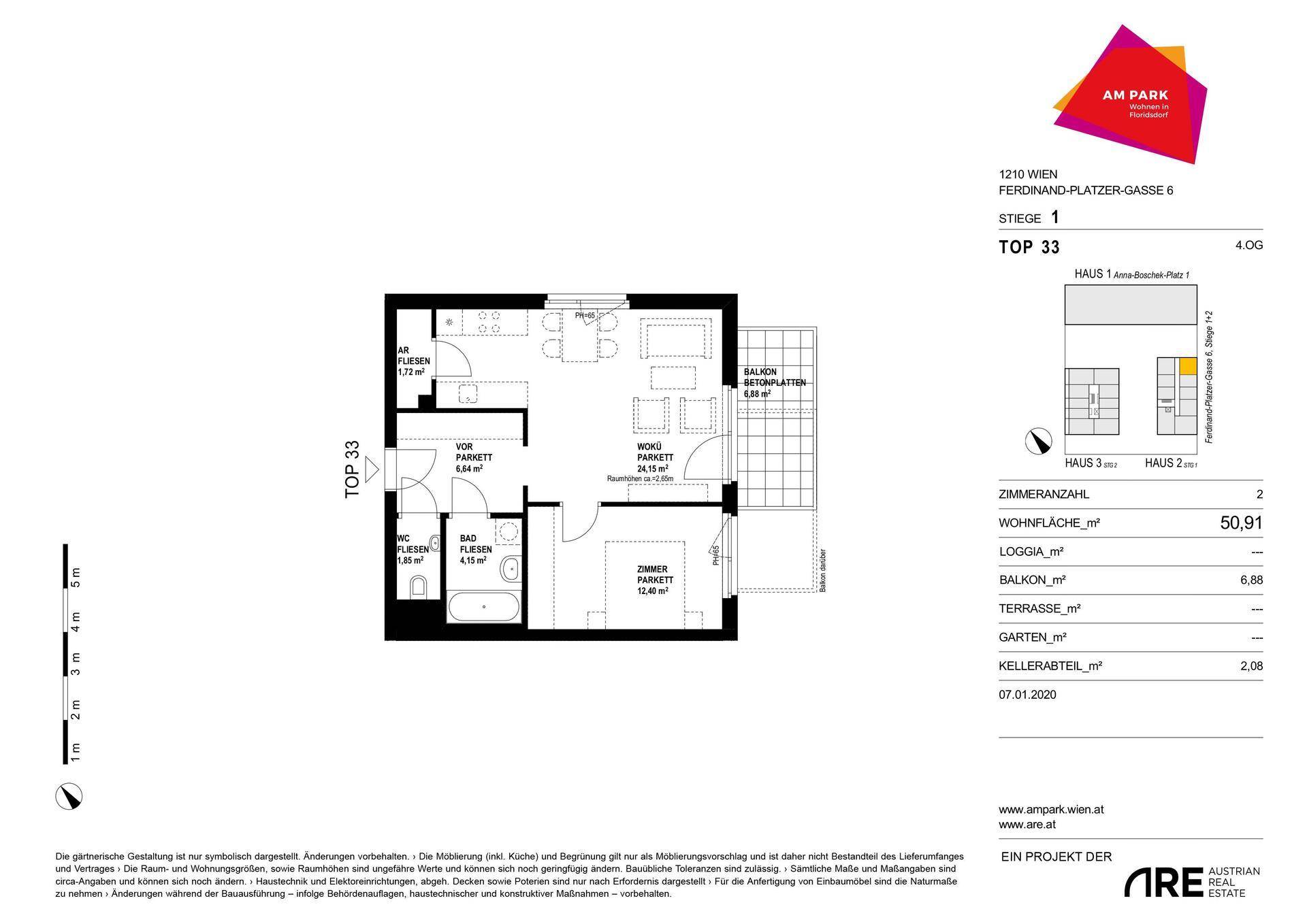 Detaillierter Grundriss der Wohnung mit Raumaufteilung und Balkon.