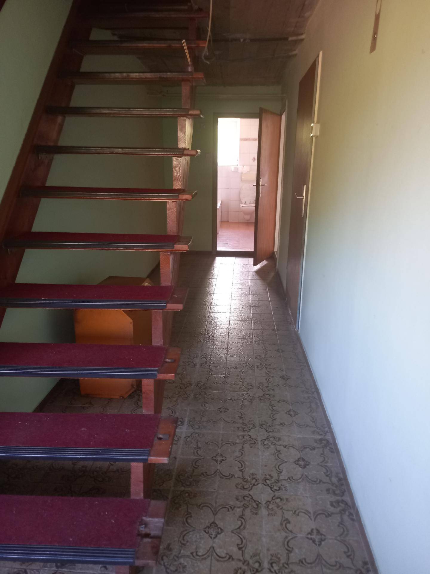 Slide 4