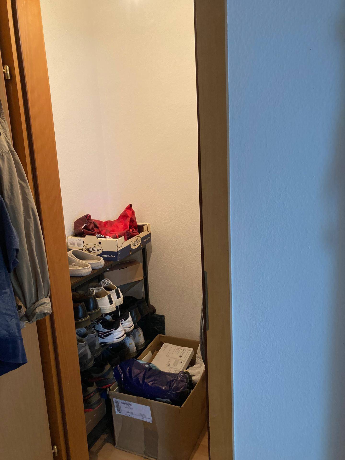 Wohnung im 2.Liftstock, ruhige Innenhoflage; 34,5 m² - 625€ Kaltmiete - Mehr