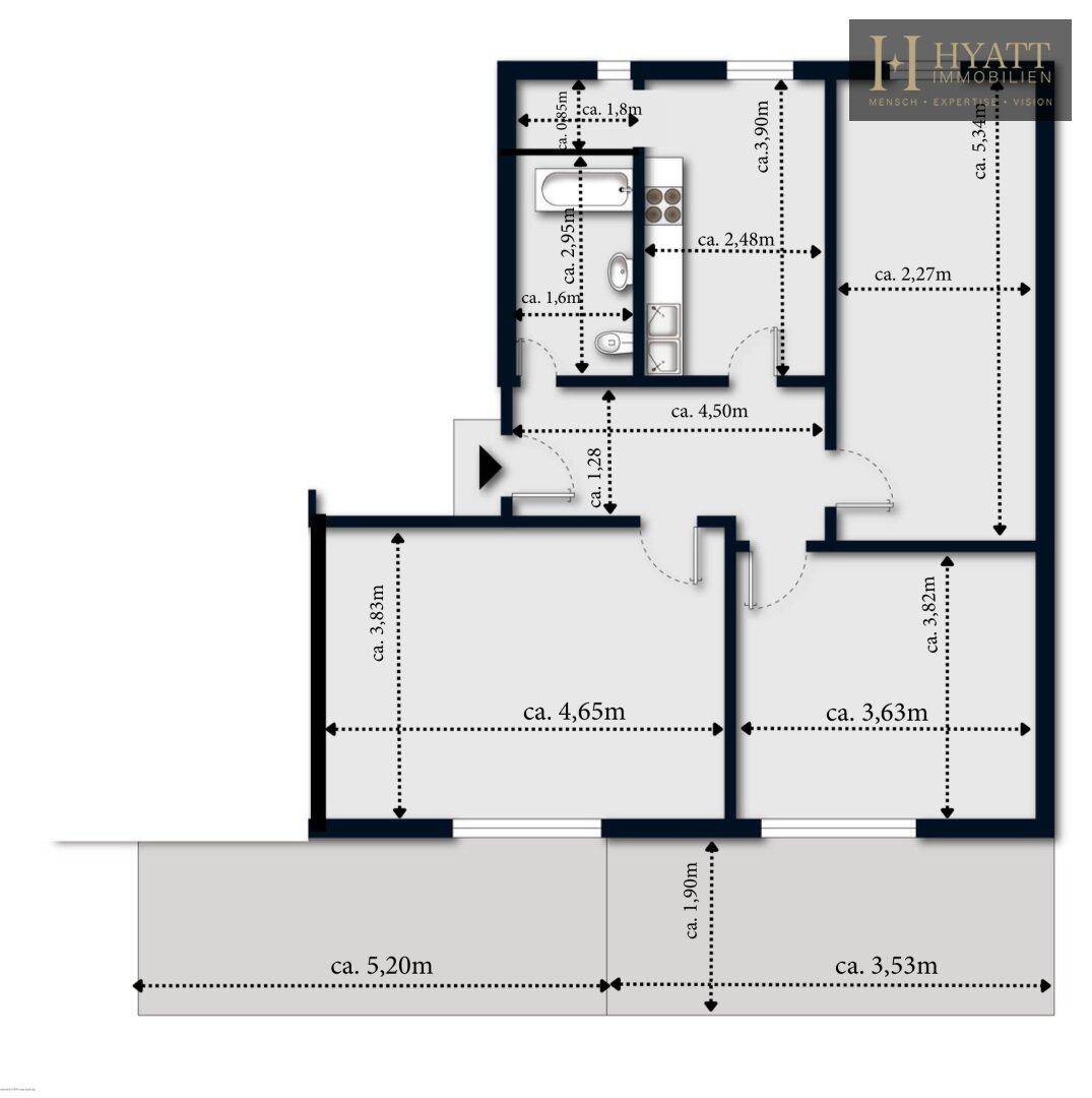 Grundriss einer Wohnung mit mehreren Zimmern, zwei Bädern und einem Balkon.