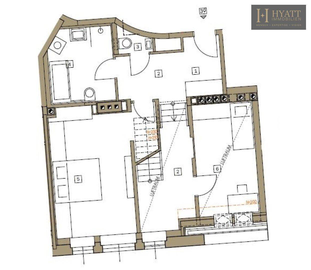 Grundriss der oberen Etage mit Schlafzimmern, Bädern und Treppenaufgang.