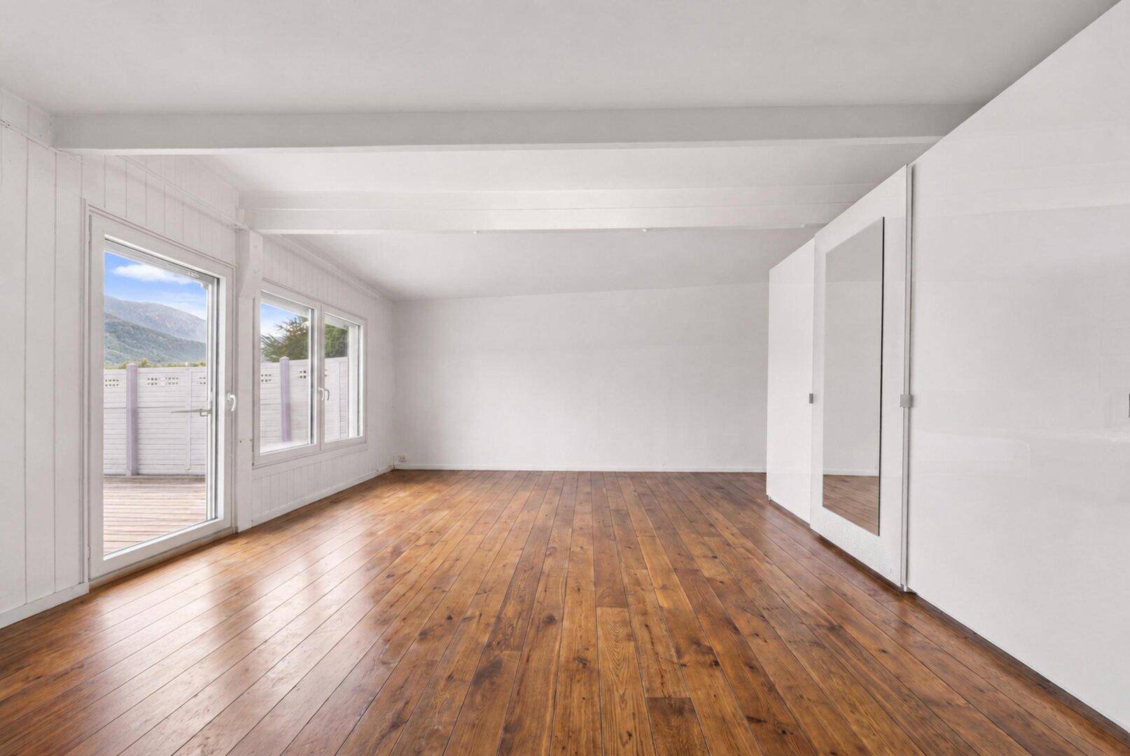 Wohnen wo andere Urlaub machen – gepflegter Bungalow mit Fernblick in Rosegg nahe Velden - Ansicht 3