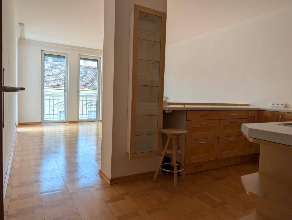Helle 3 Zimmer Wohnung in Baden - Miete inkl. Garagenstellplatz &amp; Betriebskosten - Ansicht 3