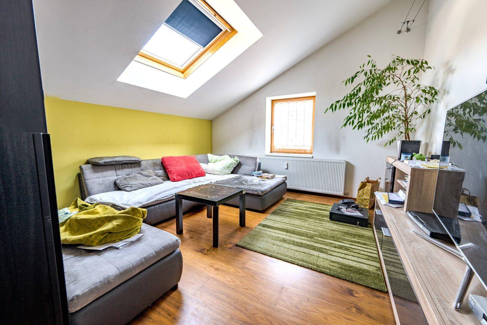 Zweifamilienhaus in Feldkirch - vielfältige Möglichkeiten zum Wohnen, Vermieten und Erweitern – pohled 4