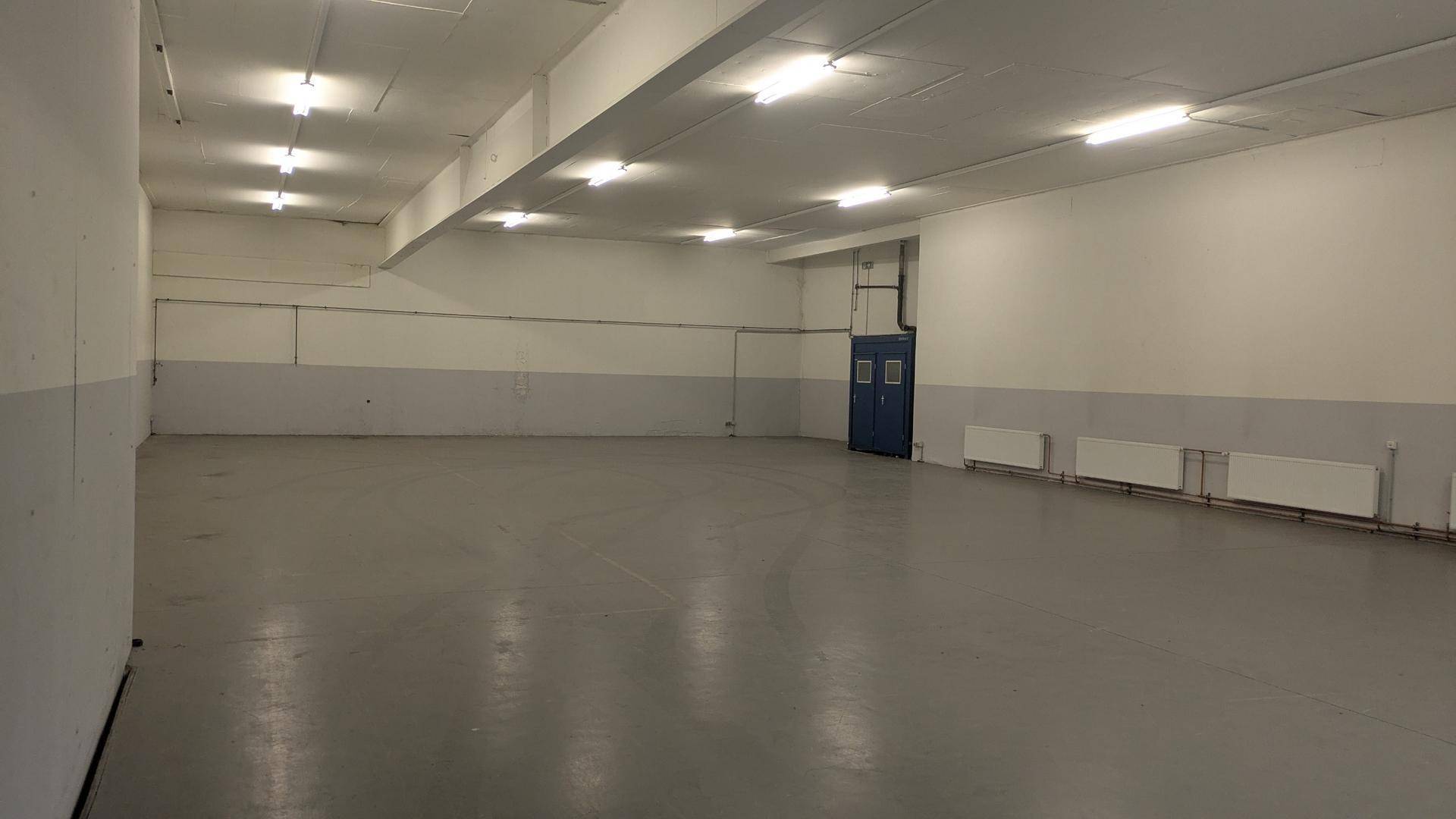 Gewerbehalle 485–1.085 m² mit Rampe, Hubtisch &amp; BAG – Lustenau, grenznah CH - Ansicht 4