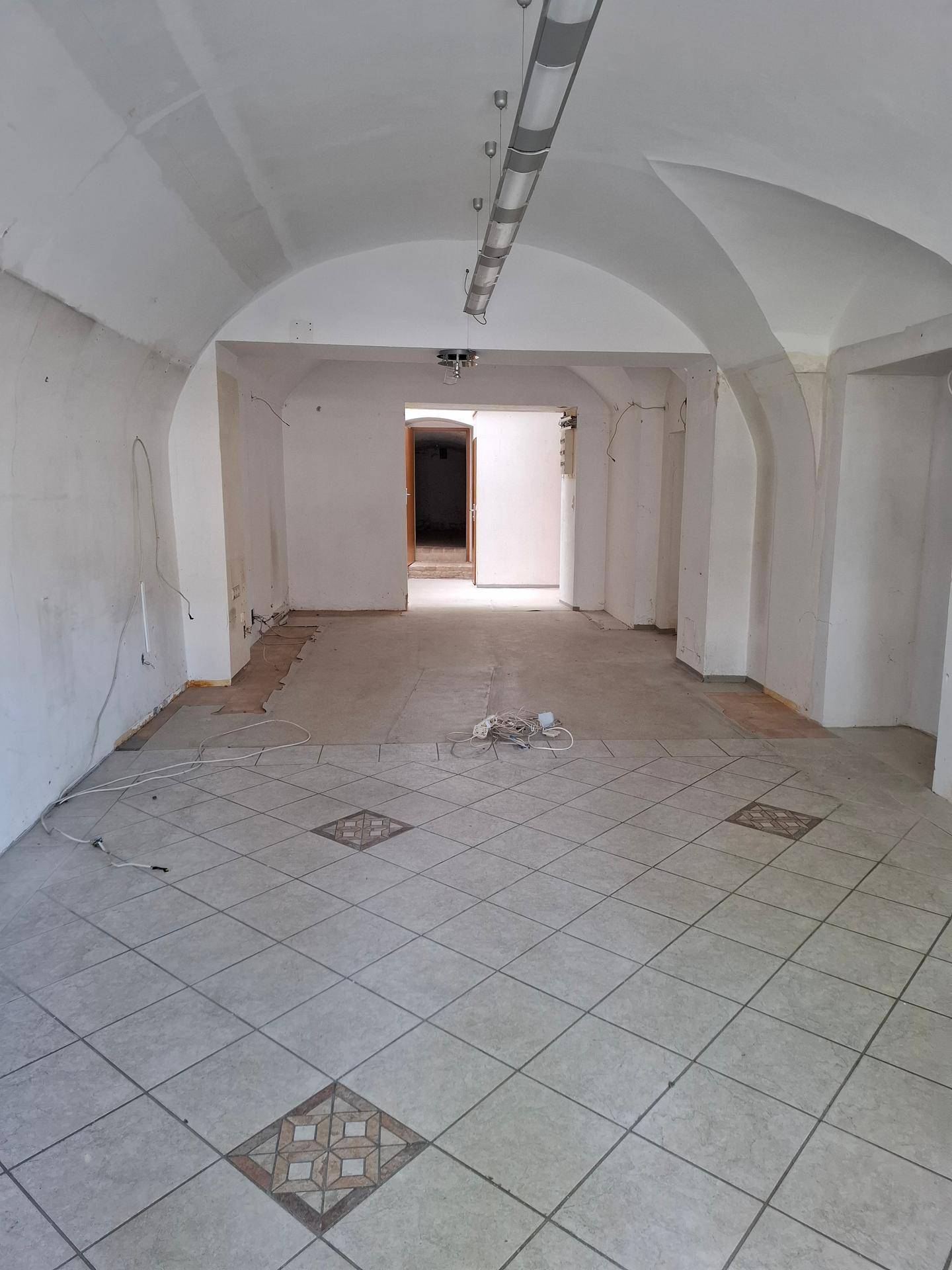Gewerbefläche in Bestlage in Krems-Stein - Widok 2