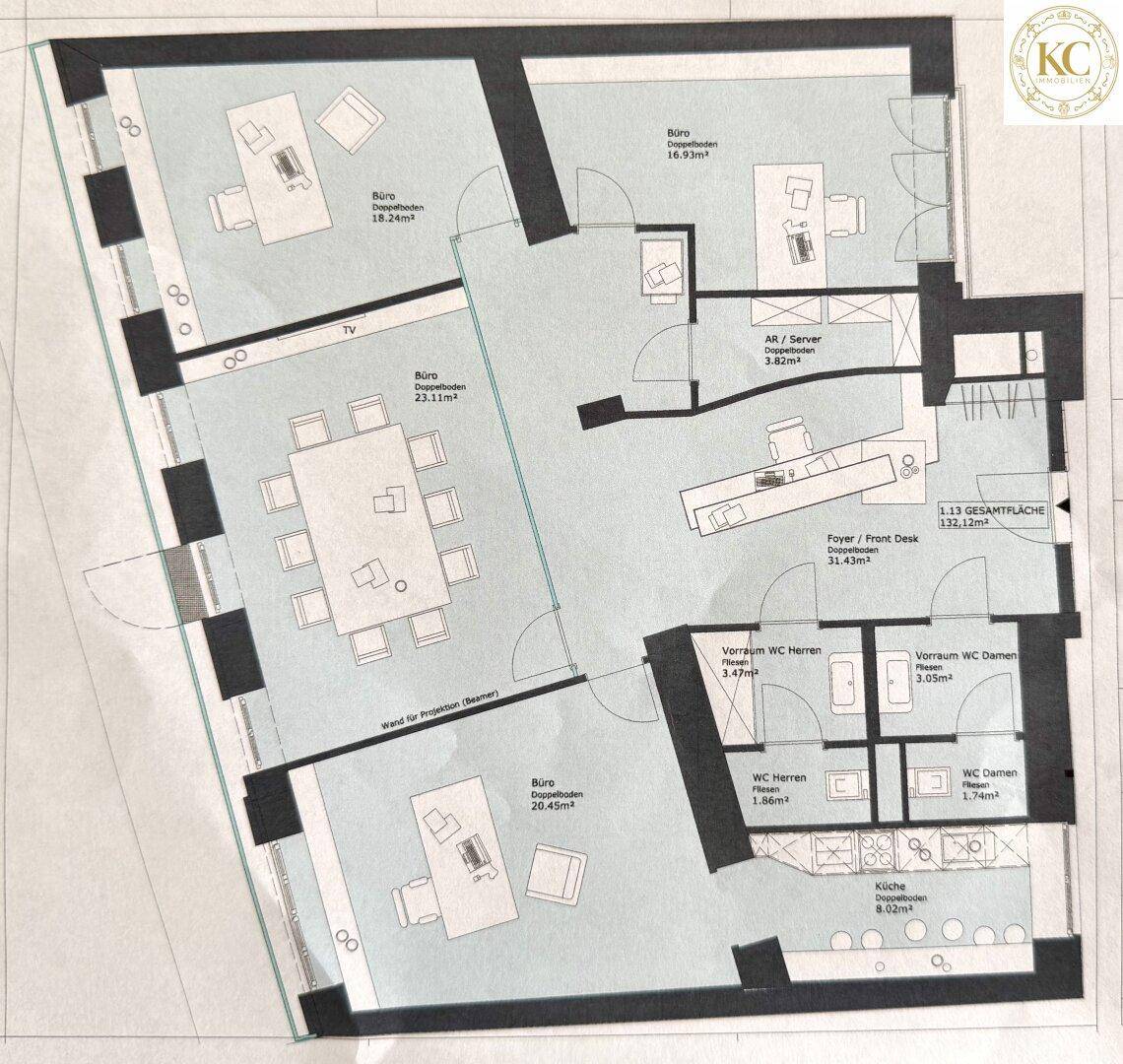 Grundrissplan zeigt Büroräume, Foyer, Küche und separate WC-Bereiche auf 131,12 m².
