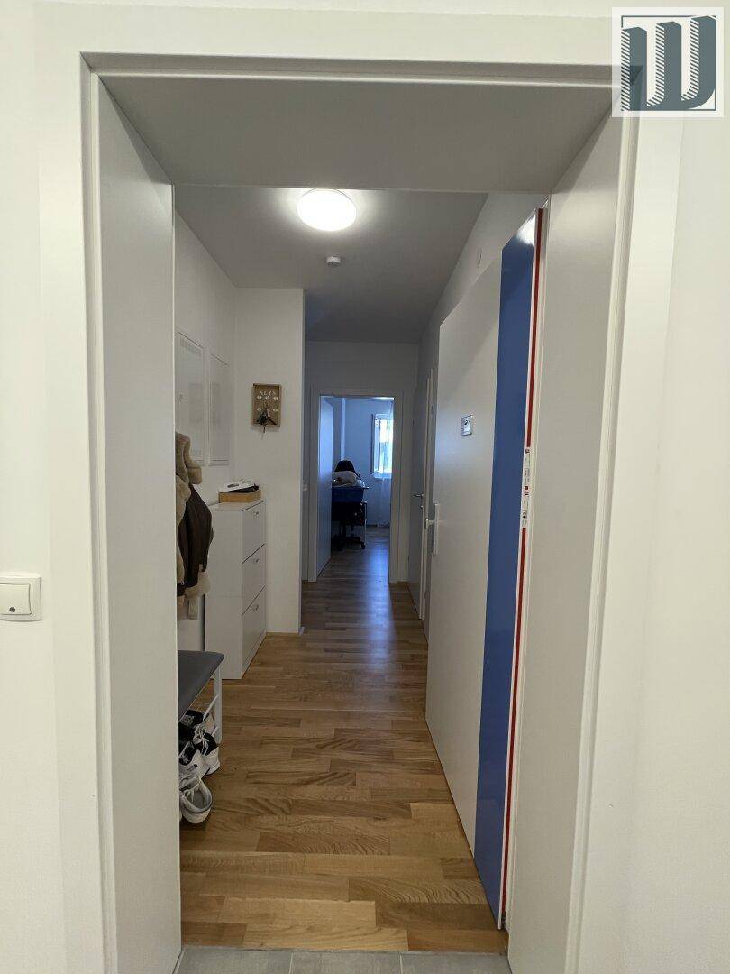 Neuwertige 2-Zi Wohnung mit Loggia, Garage &amp; Fußbodenheizung in Wiener Neustadt! - Widok 5