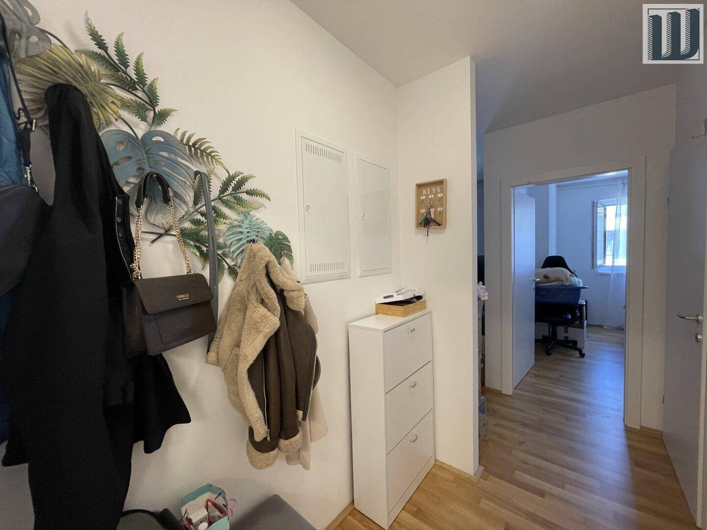 Neuwertige 2-Zi Wohnung mit Loggia, Garage &amp; Fußbodenheizung in Wiener Neustadt! - Więcej