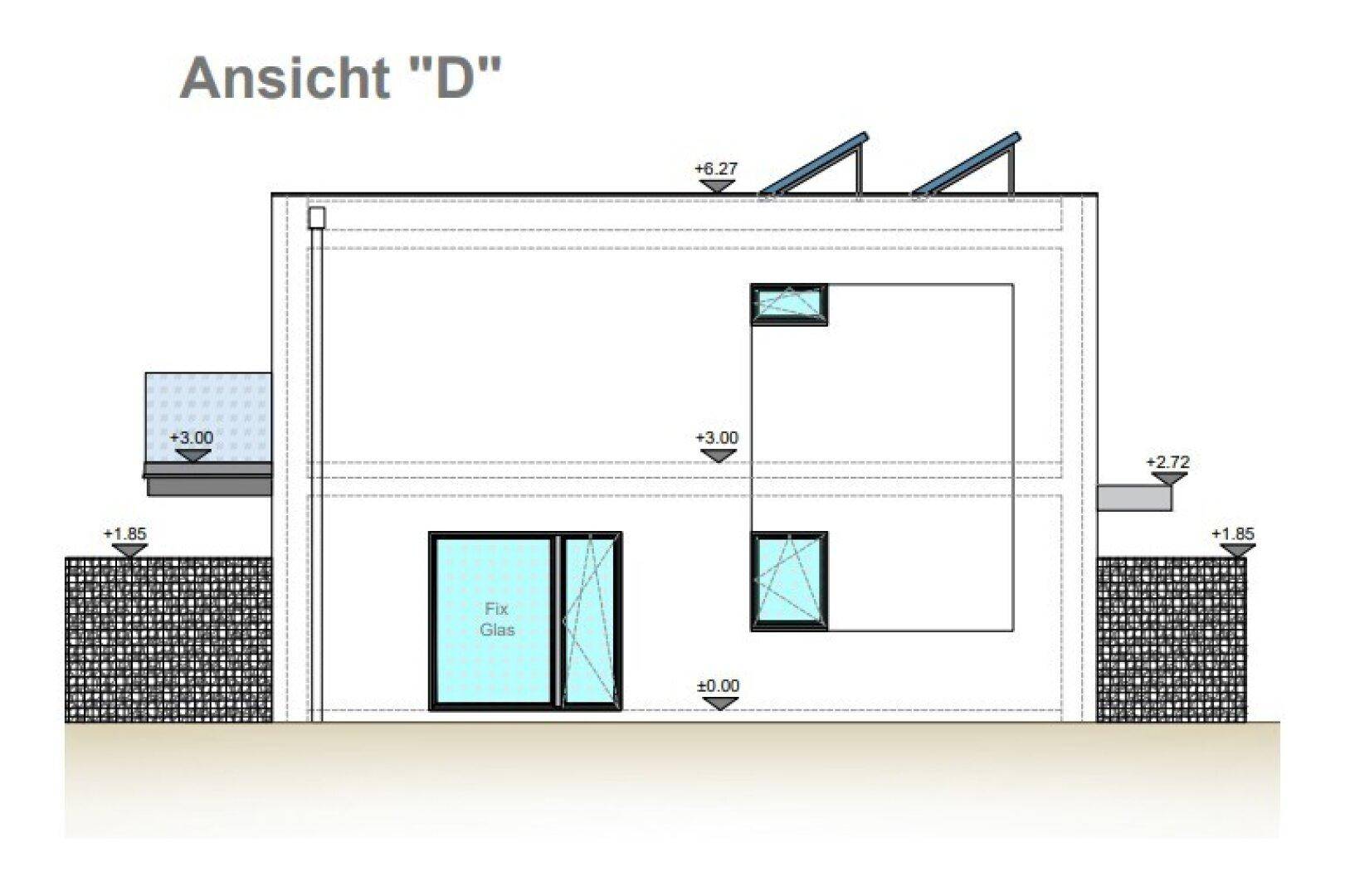 Seitenansicht eines Doppelhauses mit modernen Fenstern und Photovoltaik-Paneelen auf dem Dach.