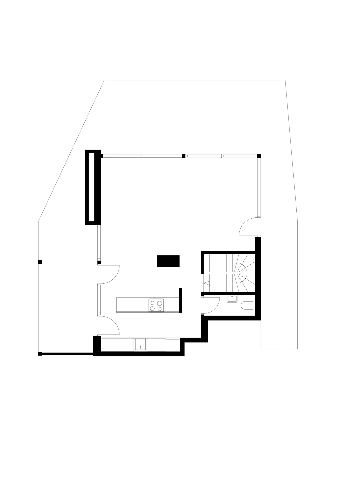 Grundriss zeigt Küchenbereich, Toilette und Treppenhaus.