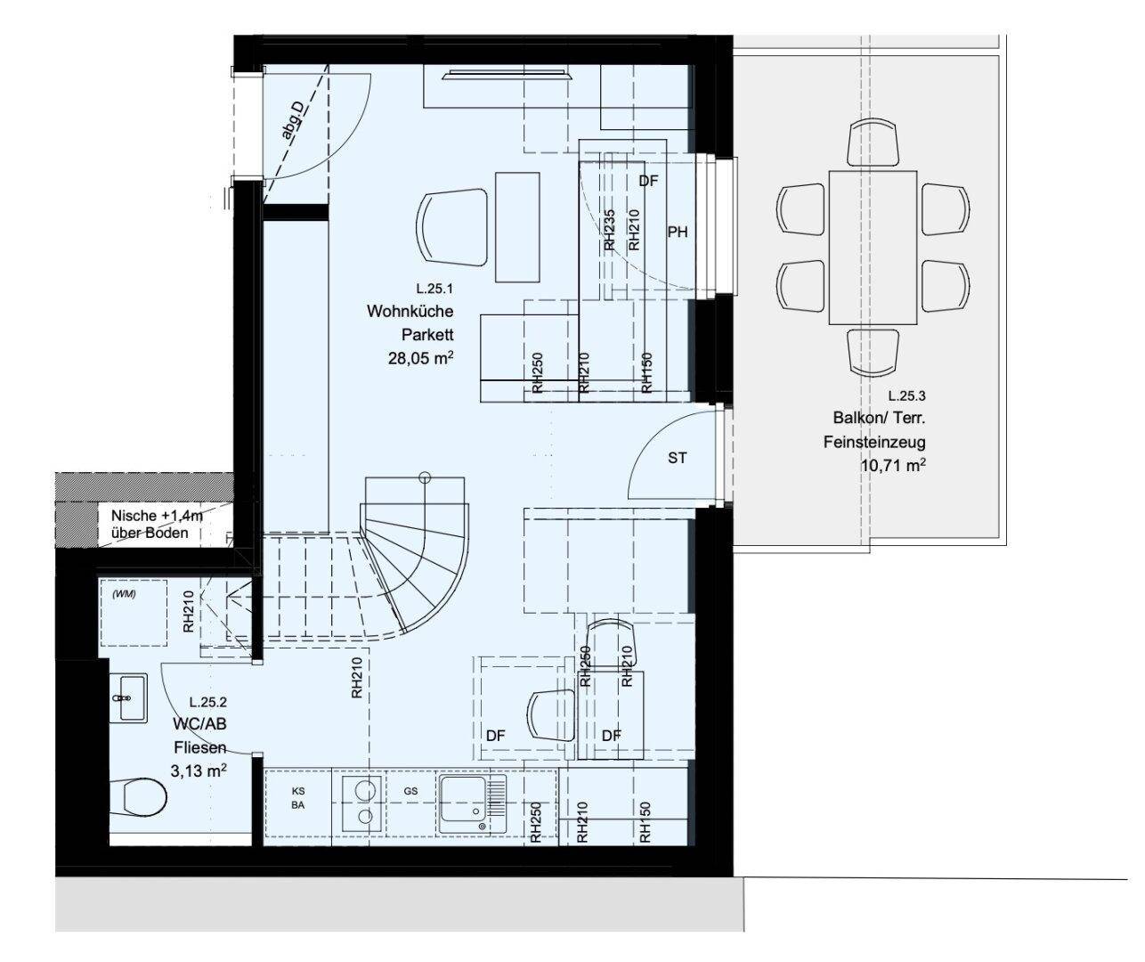 Grundriss der unteren Ebene mit Wohnküche, WC und Balkon/Terrasse.