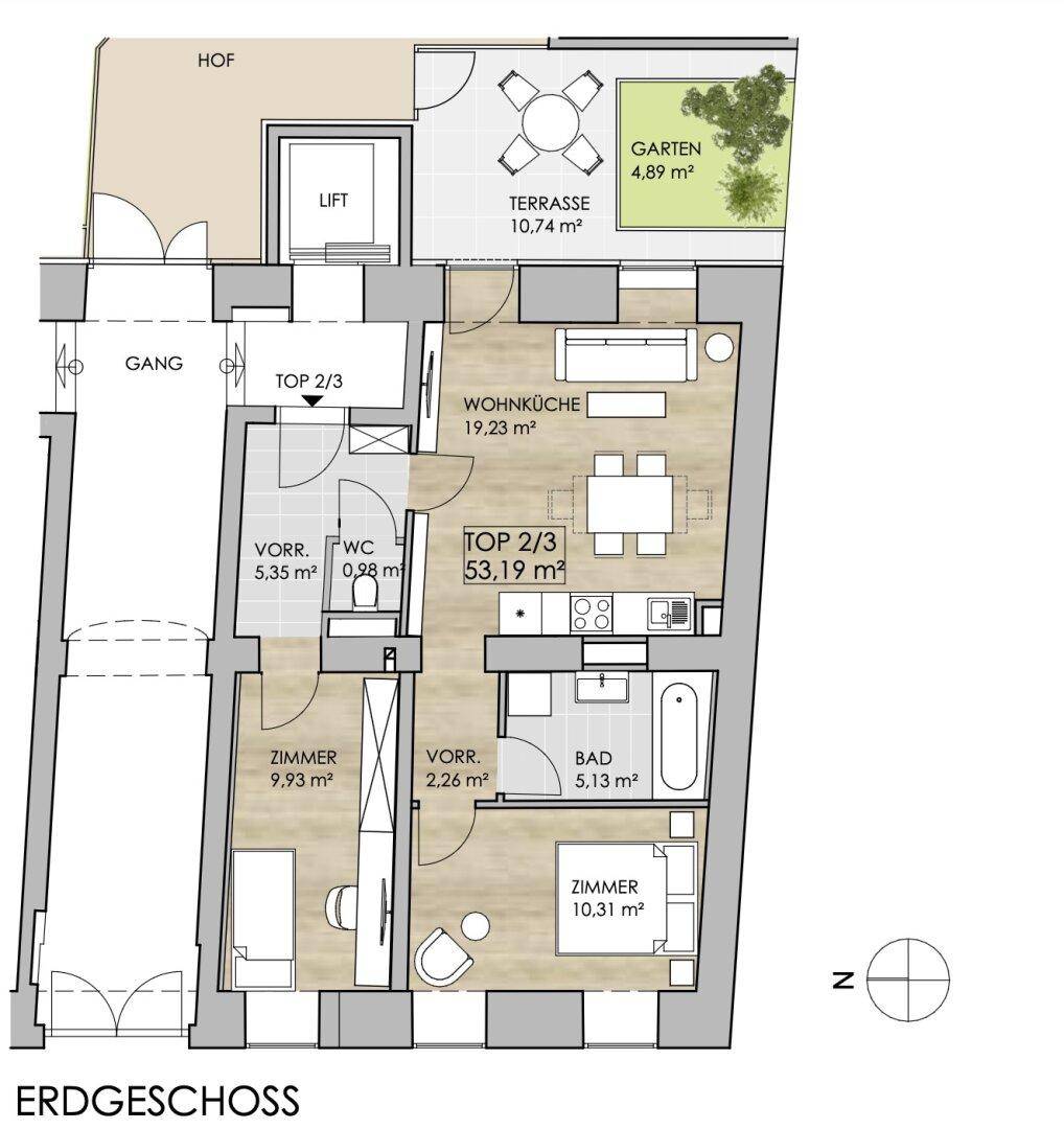Detaillierter Grundriss des Erdgeschosses mit Wohnküche, zwei Zimmern, Bad und Terrasse mit Garten.